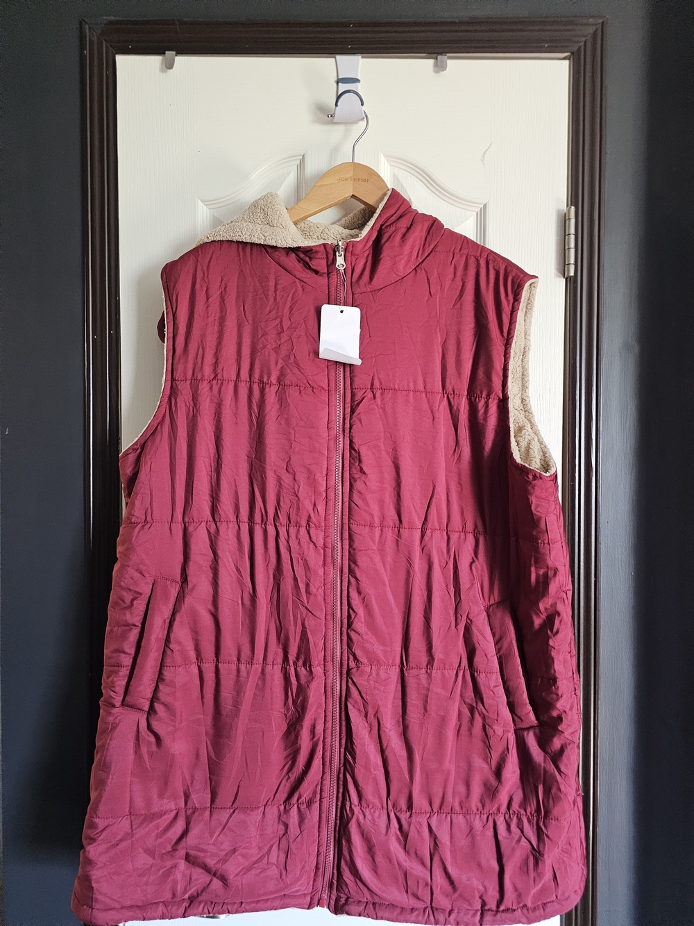 Reversible Sherpa / Wine Red Vest